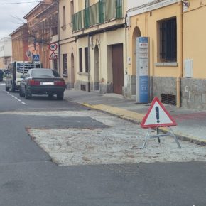 CS Segovia pide el asfaltado de la calle Santa Teresa de Jesús tras el arreglo de un hundimiento en esta vía hace más de un mes